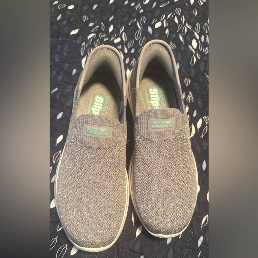 Sketchers Slip Ins